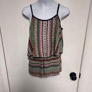 Angie Girls Geometric Patterned Top